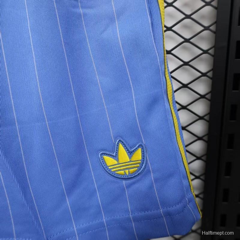 Retro Player Version 1990/91 Manchester United Third Sky Blue with Pinstripe Pattern Shorts