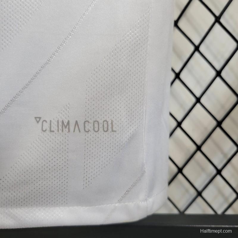Retro 17/18 Real Madrid Home Jersey
